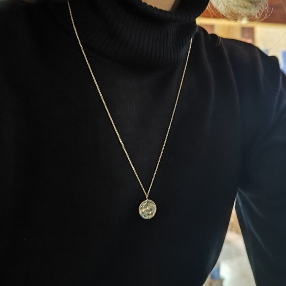 Gold necklace. 14 karat solid yellow gold necklace Raw pendant. Handmade pendant - Picture 14 of 15